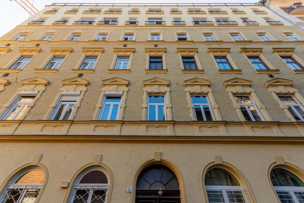 Apartmento Albero Di Acacia By Nw Budapeste Exterior foto